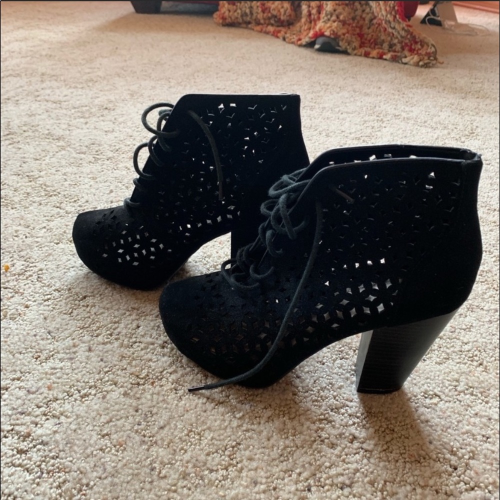Black heels